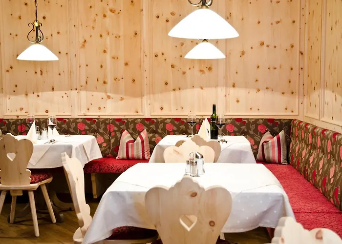 Hotel Garni Arosa Ischgl