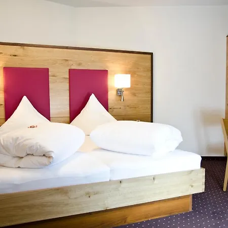 Garni Arosa Hotel