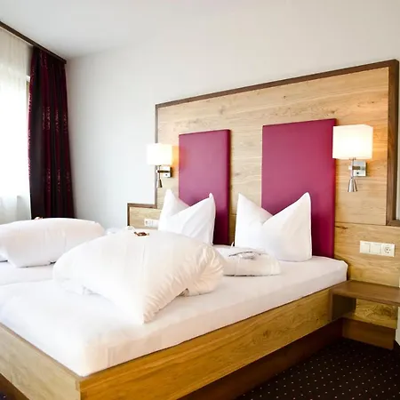 Garni Arosa Hotel 4*