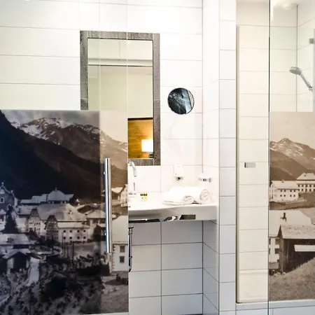 Garni Arosa 4*