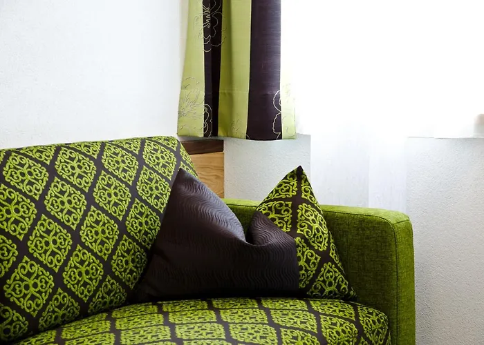 מלון Garni Arosa